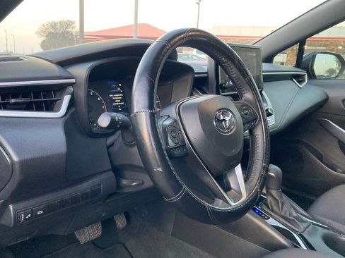 Certified 2025 Toyota Corolla SE image 9