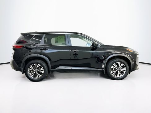 Used 2023 Nissan Rogue SV image 10