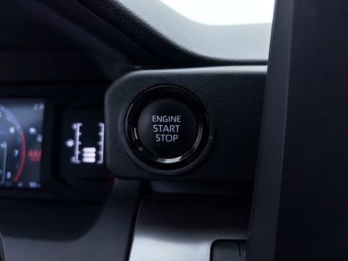 Used 2024 Toyota Tacoma SR5 image 19