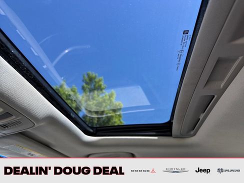 Used 2013 Buick Verano Premium FWD image 26