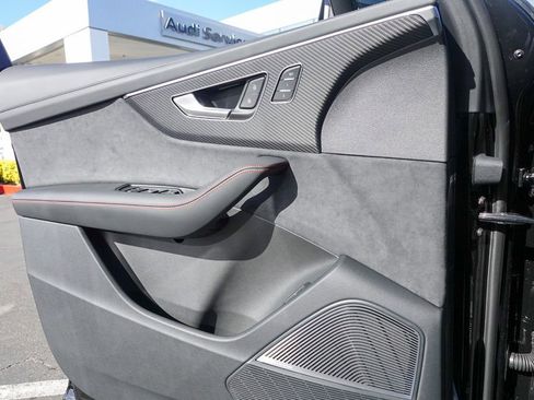 New 2026 Audi SQ7 Prestige image 15