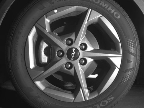 Used 2025 Kia K4 LXS image 12