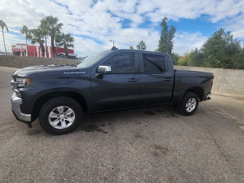 Used 2021 Chevrolet Silverado 1500 LT image 20