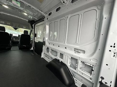 New 2026 Ford Transit 150 148 Medium Roof RWD image 12