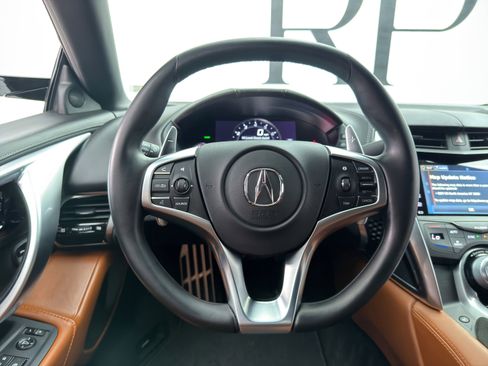Used 2021 Acura NSX AWD/4WD image 19
