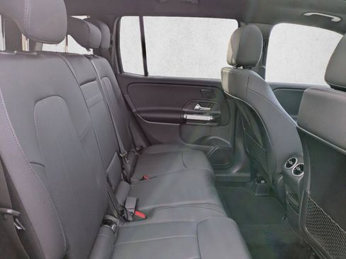 New 2026 Mercedes-Benz GLB 250 4MATIC image 25
