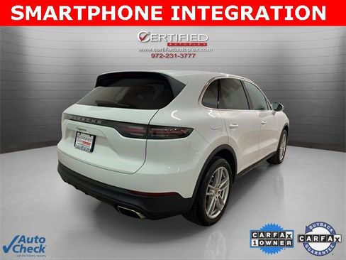 Used 2022 Porsche Cayenne w/ Premium Package image 6