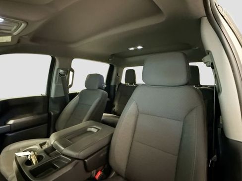 Certified 2025 Chevrolet Silverado 1500 Custom w/ LPO, Dark Essentials Package image 19