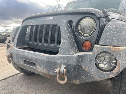 Used 2012 Jeep Wrangler Unlimited Sport image 2