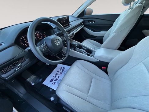 Used 2024 Honda Accord EX image 10