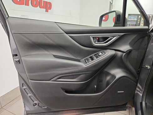 Used 2020 Subaru Forester Limited w/ Popular Package #3 image 8