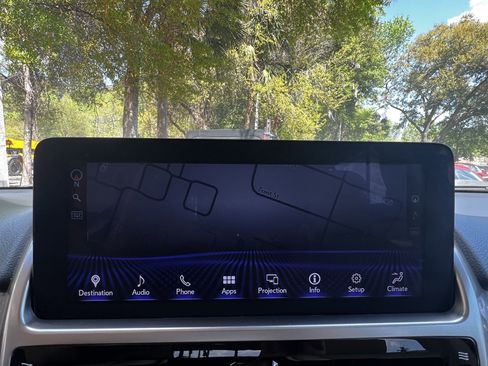 Used 2023 Lexus GX 460 Premium w/ Premium Plus Package image 24