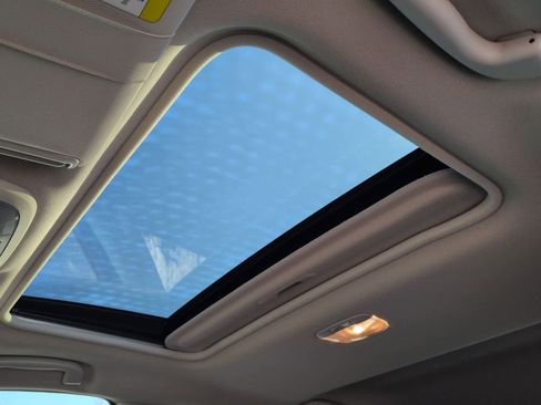 Certified 2024 Subaru Crosstrek 2.0i Premium image 20