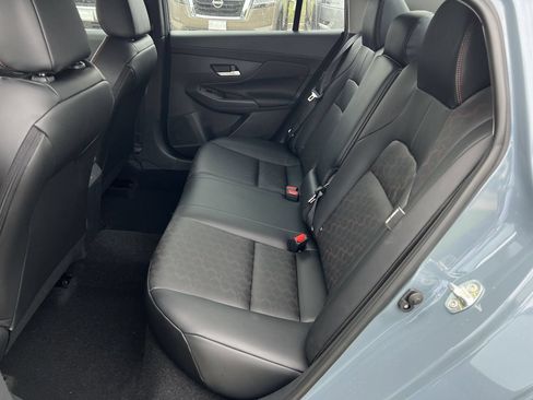 New 2026 Nissan Sentra SR w/ SR Premium Package FWD image 17