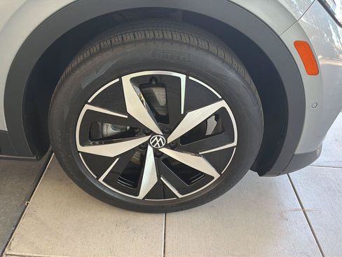 Certified 2023 Volkswagen ID.4 S RWD image 10