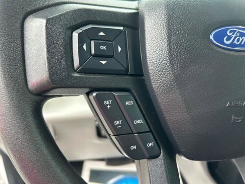 Used 2019 Ford F250 XLT w/ XLT Value Package AWD/4WD image 18