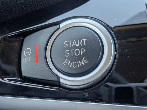 Used 2017 BMW X3 xDrive28i image 32