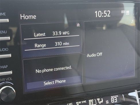 Used 2024 Toyota Sienna XLE image 18