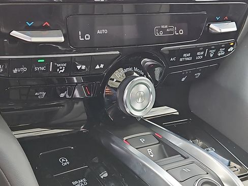 New 2026 Acura MDX w/ Technology Package FWD image 21