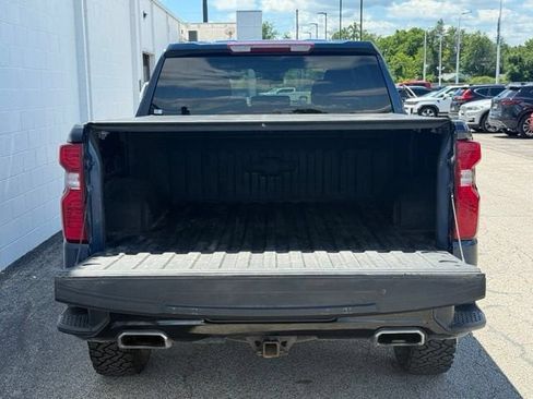Used 2023 Chevrolet Silverado 1500 Custom Trail Boss w/ LPO, Dark Essentials Package AWD/4WD image 7