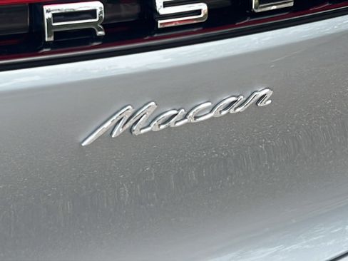 New 2026 Porsche Macan AWD/4WD image 13