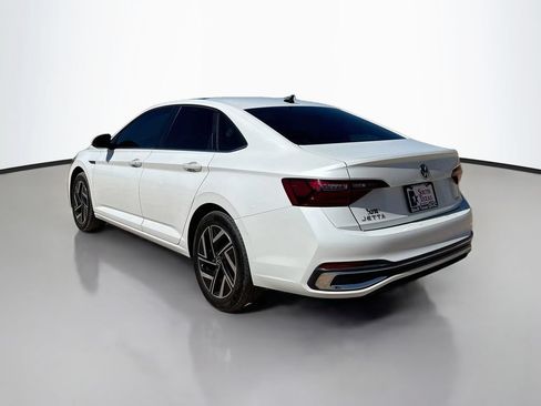 Used 2024 Volkswagen Jetta SEL FWD image 5