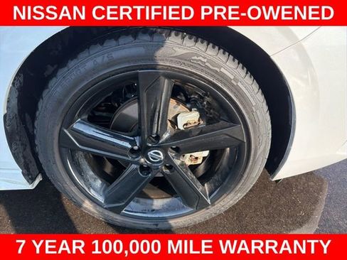 Certified 2023 Nissan Sentra SR w/ Midnight Edition Package FWD image 5