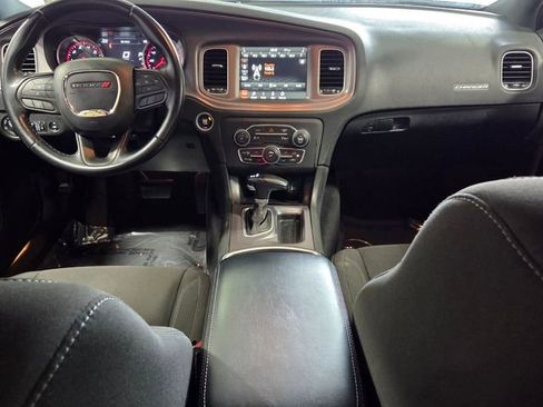 Used 2023 Dodge Charger SXT image 8