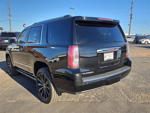Used 2018 GMC Yukon Denali w/ Denali Ultimate Package image 5