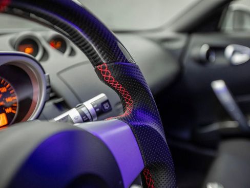 Used 2007 Nissan 350Z Touring w/ Cargo Convenience Pkg image 20