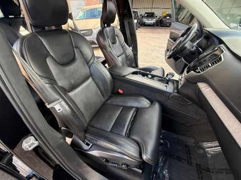 Used 2021 Volvo XC90 T6 Inscription image 17