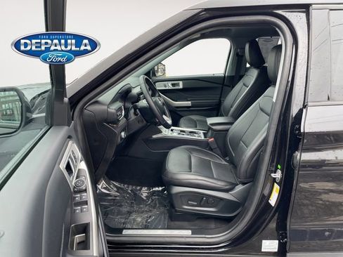 Used 2023 Ford Explorer Limited w/ Equipment Group 301A image 11