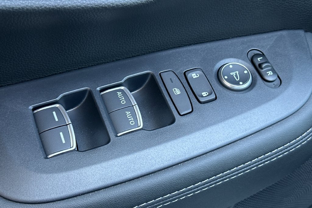 New 2027 Honda HR-V EX-L image 12