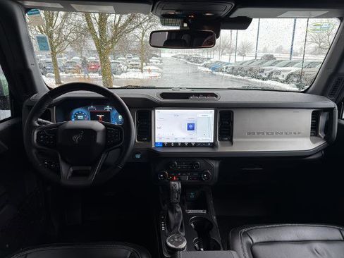 Certified 2025 Ford Bronco Outer Banks image 32