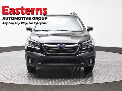 Used 2022 Subaru Outback AWD/4WD image 2