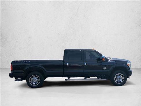 Used 2016 Ford F250 Platinum w/ FX4 Off-Road Package image 4