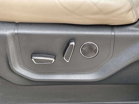Used 2023 Ford Expedition Max Limited AWD/4WD image 28