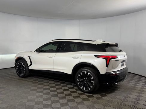 Used 2024 Chevrolet Blazer EV RS AWD/4WD image 9