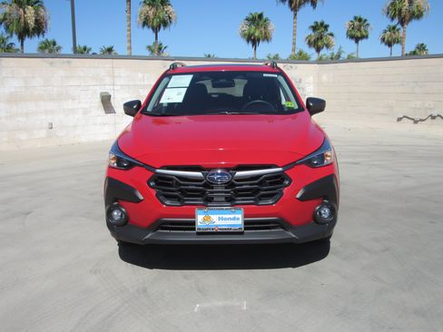 Used 2025 Subaru Crosstrek 2.0i Premium AWD/4WD image 3