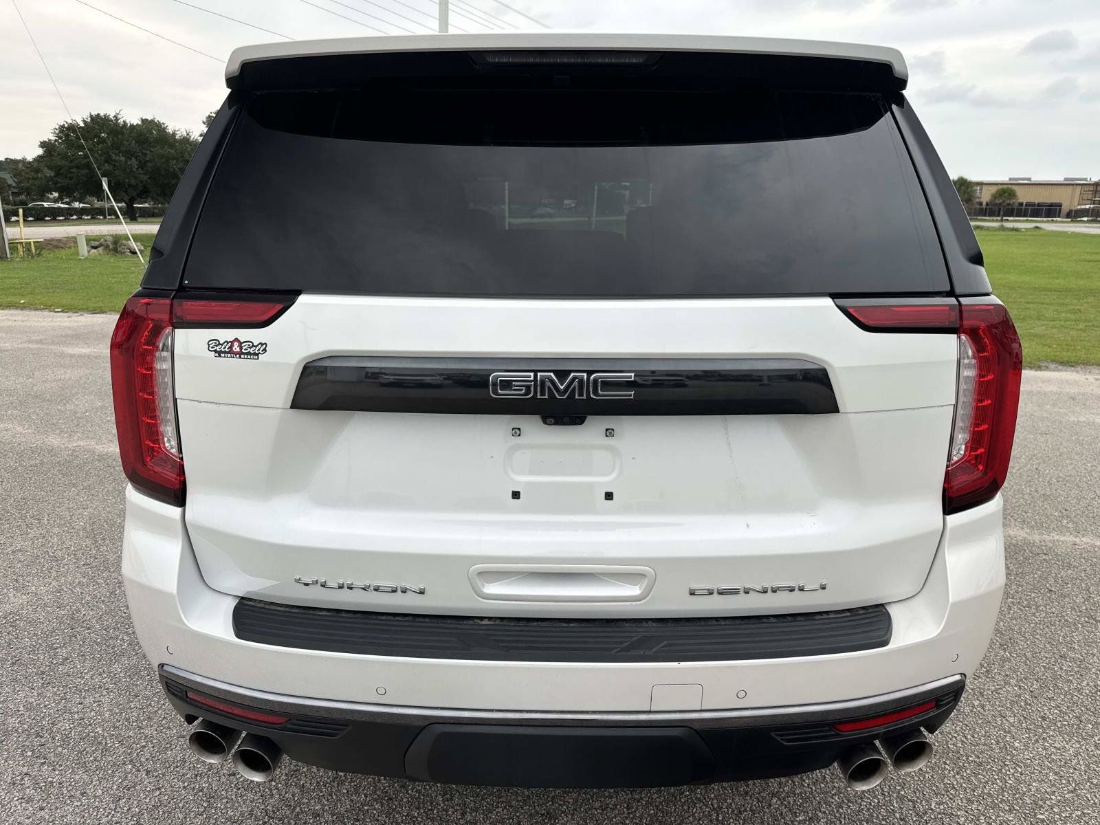 Used 2024 GMC Yukon Denali Ultimate AWD/4WD image 5