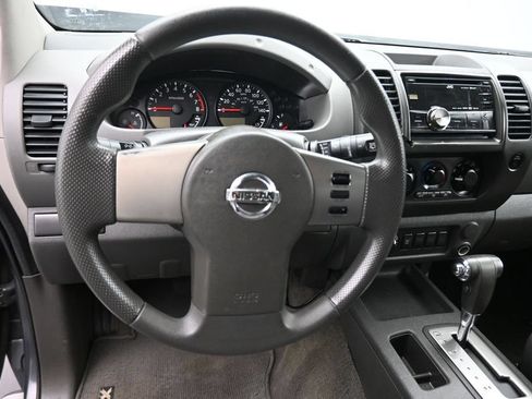 Used 2010 Nissan Xterra X AWD/4WD image 12
