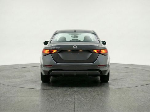 Used 2025 Nissan Sentra S image 7