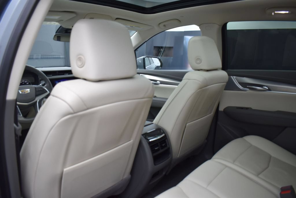 Certified 2024 Cadillac XT5 Premium Luxury AWD/4WD image 28