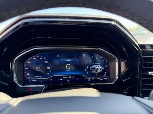 Used 2024 Chevrolet Silverado 1500 LT Trail Boss image 15