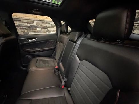 Used 2021 Ford Edge ST-Line AWD/4WD image 30