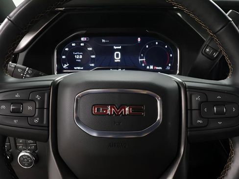 Used 2025 GMC Sierra 2500 AT4 w/ AT4 Premium Plus Package AWD/4WD image 14