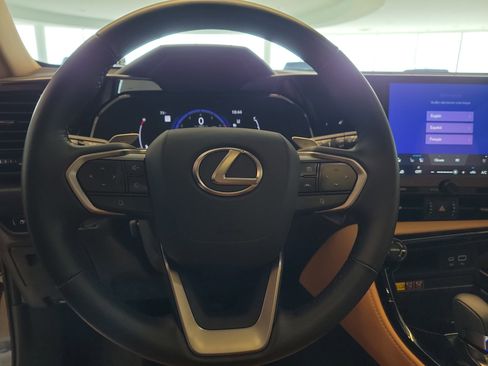 Certified 2026 Lexus NX 350 AWD w/ Accessory Package (Z1) image 28