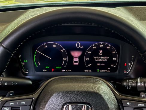 Used 2025 Honda Accord Sport image 7