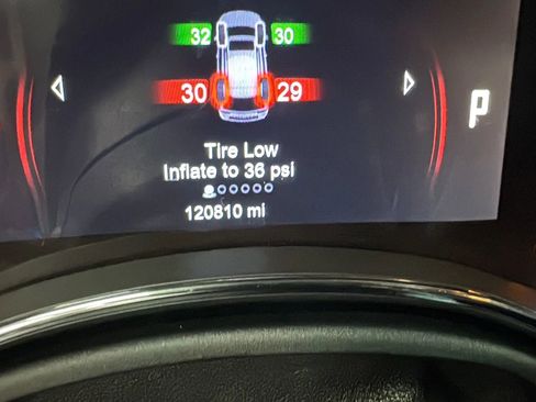 Used 2014 Dodge Durango R/T w/ Technology Group AWD/4WD image 18