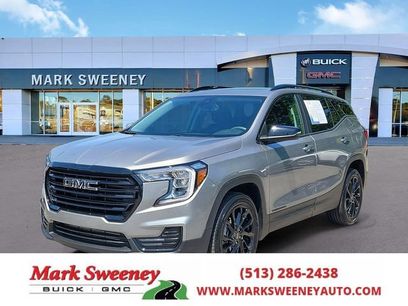 Used 2024 GMC Terrain SLE w/ Driver Convenience Package